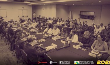 Trabalhadores e banqueiros voltam a negociar nessa segunda-feira (24)