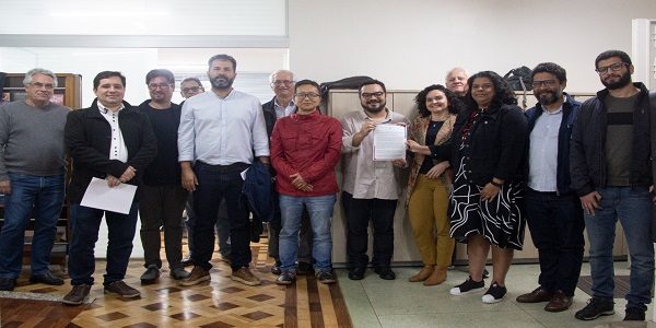 Movimento sindical bancário entrega propostas para programa de governo de Lula