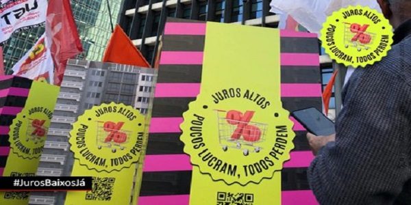 Copom mantém Selic em 15% e penaliza trabalhadores e população