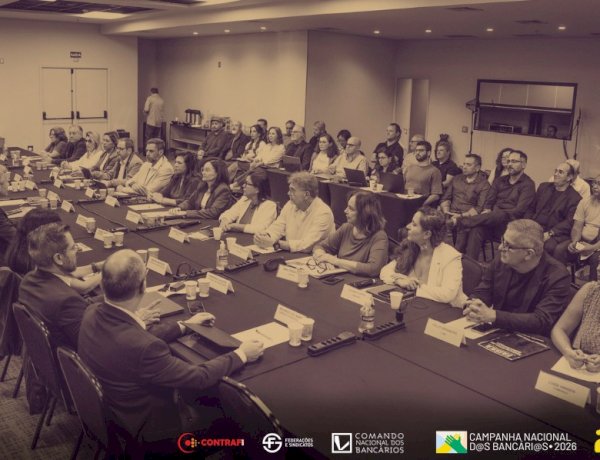 Trabalhadores e banqueiros voltam a negociar nessa segunda-feira (24)