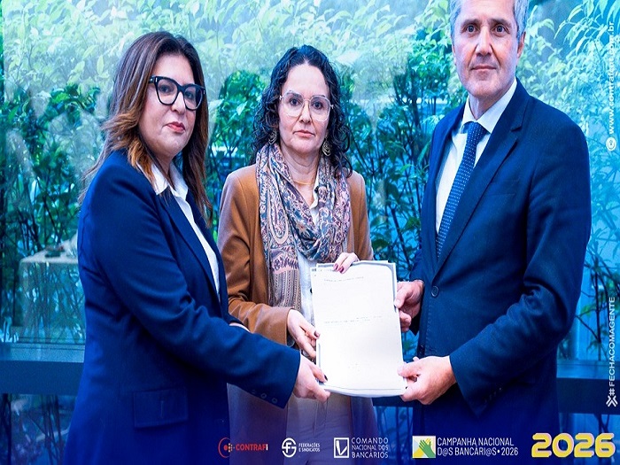 <p>Categoria bancária entrega minuta de reivindicações à Fenaban</p>
